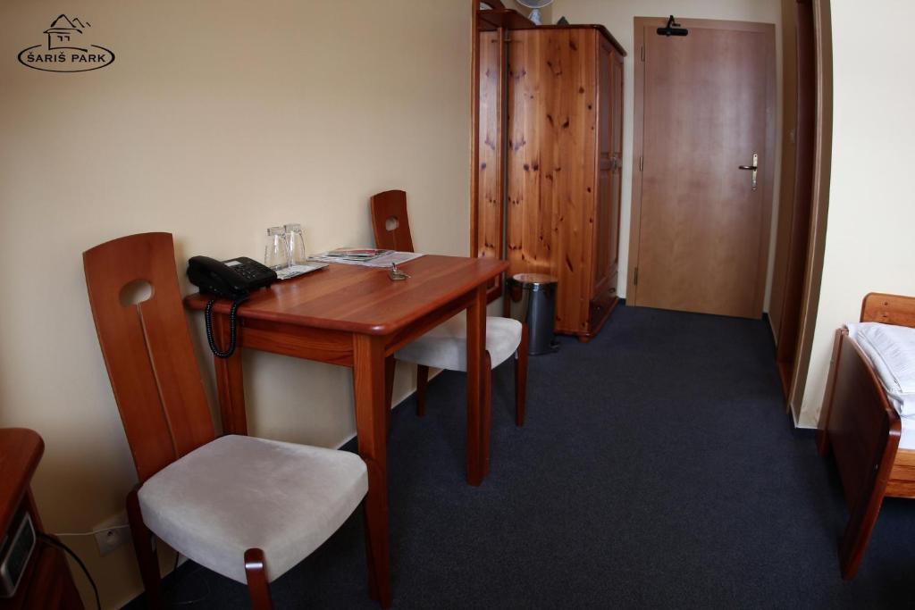 Wellness Pension & Salas Saris Park Prešov Rum bild