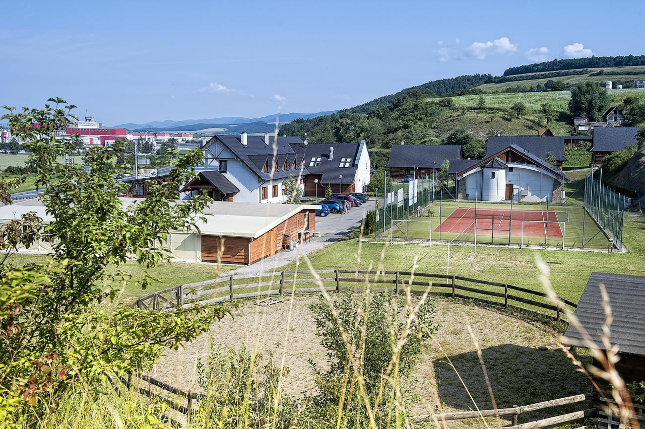 Wellness Pension & Salas Saris Park Prešov Exteriör bild